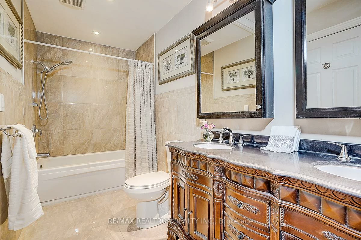 43, Kingsgate, Mt Albert, East Gwillimbury