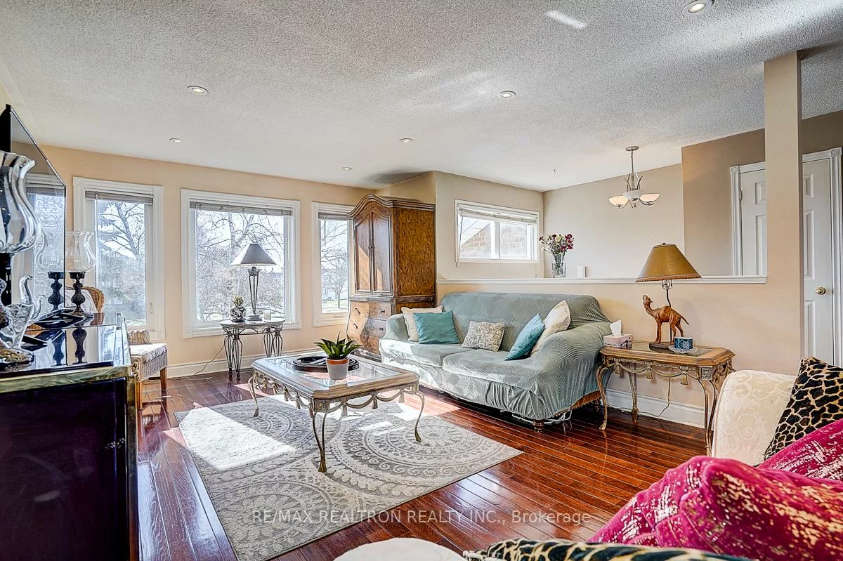 43, Kingsgate, Mt Albert, East Gwillimbury