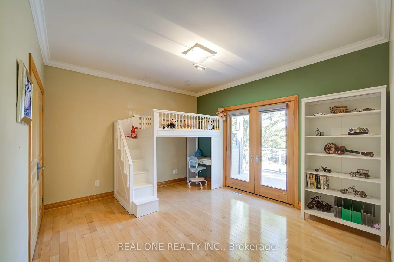 24, Maplehyrn, Sharon, East Gwillimbury