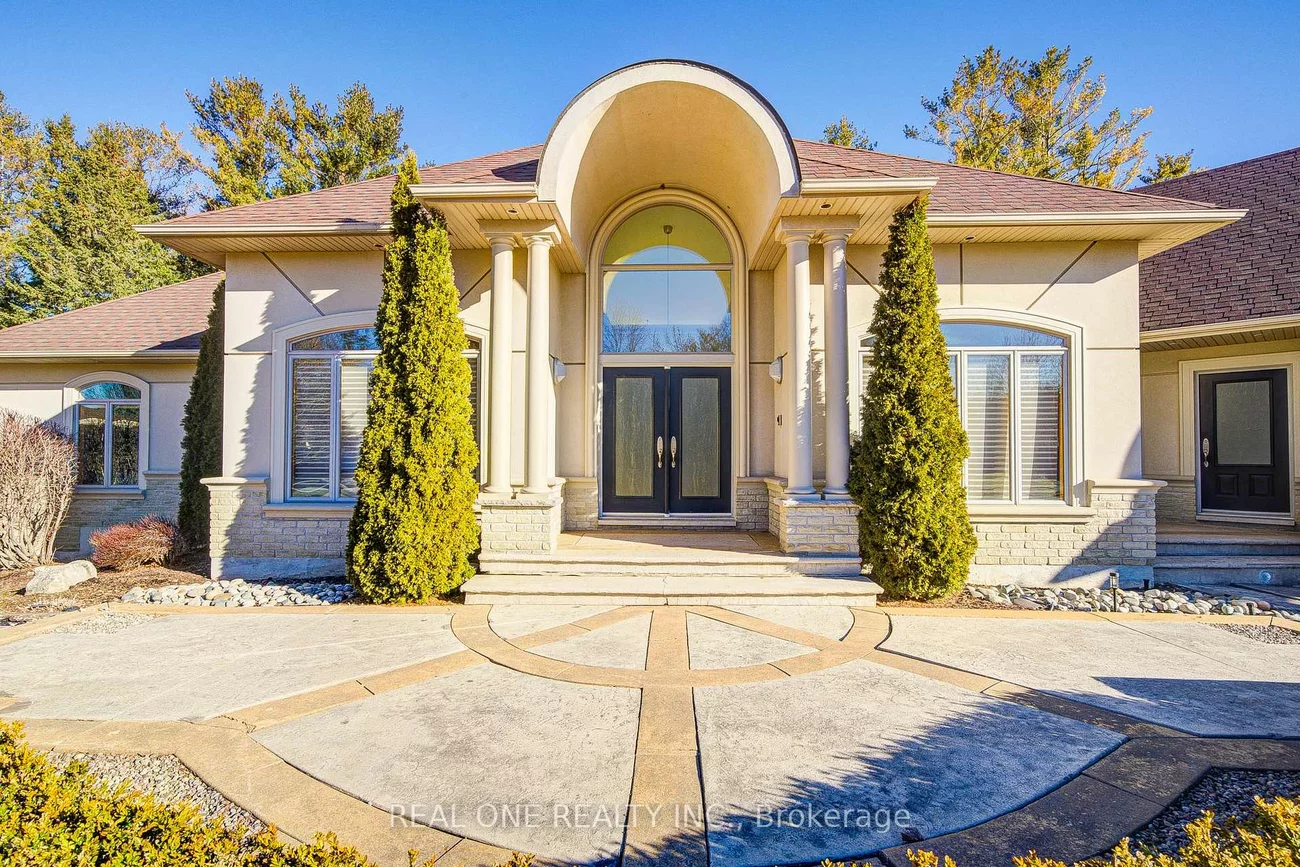 24, Maplehyrn, Sharon, East Gwillimbury