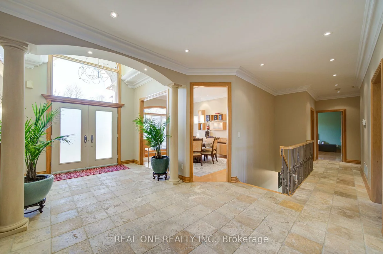 24, Maplehyrn, Sharon, East Gwillimbury