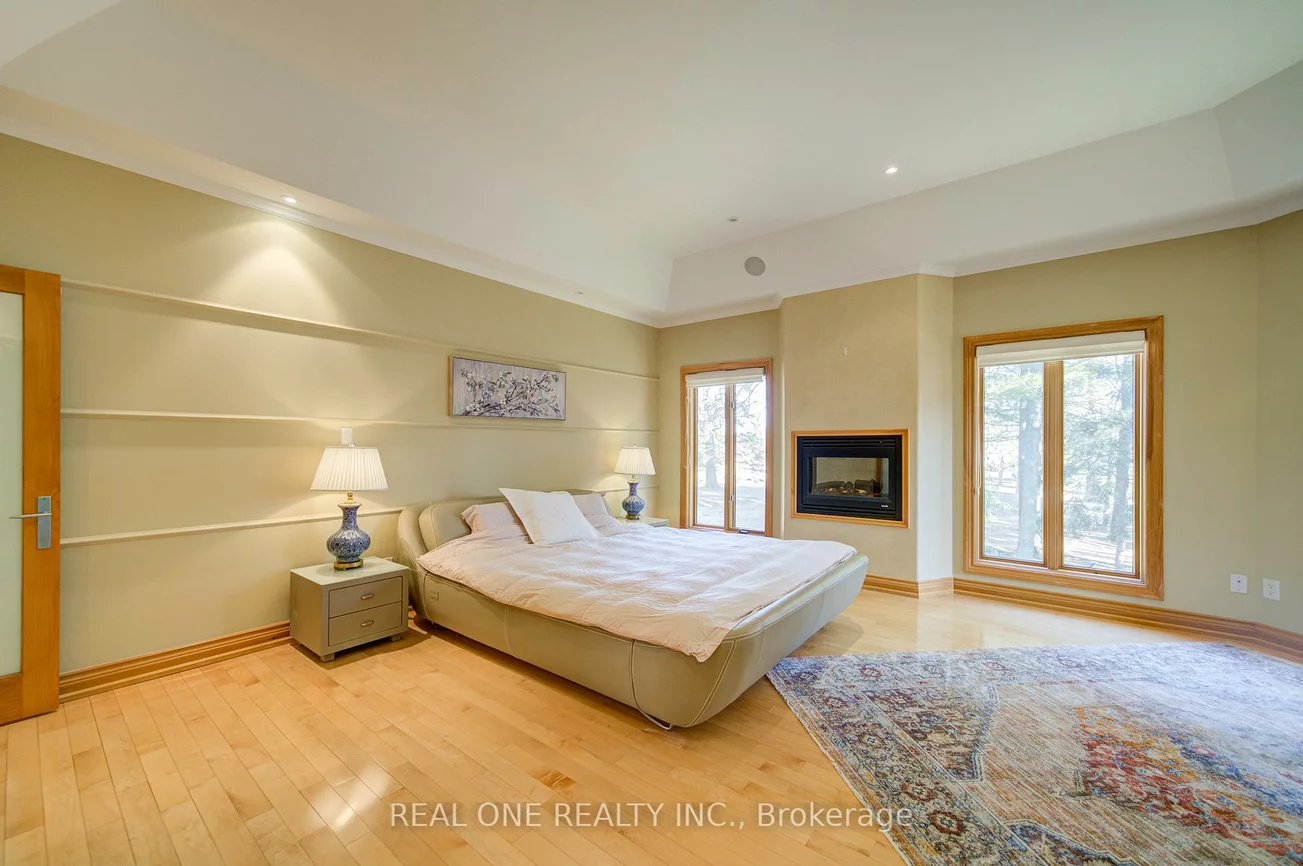 24, Maplehyrn, Sharon, East Gwillimbury