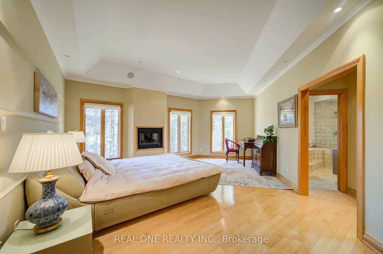 24, Maplehyrn, Sharon, East Gwillimbury