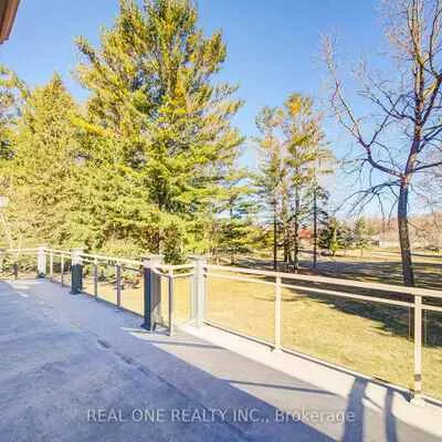 24, Maplehyrn, Sharon, East Gwillimbury