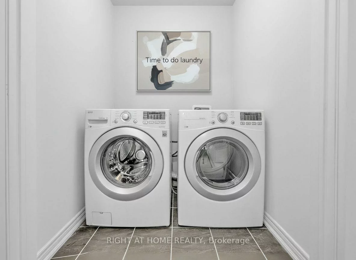 5, Zenyatta, Holland Landing, East Gwillimbury