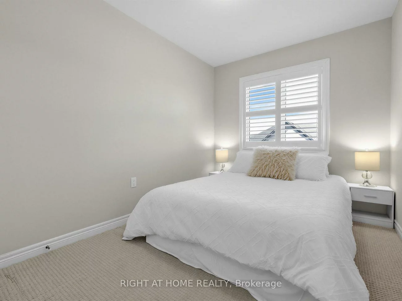 5, Zenyatta, Holland Landing, East Gwillimbury