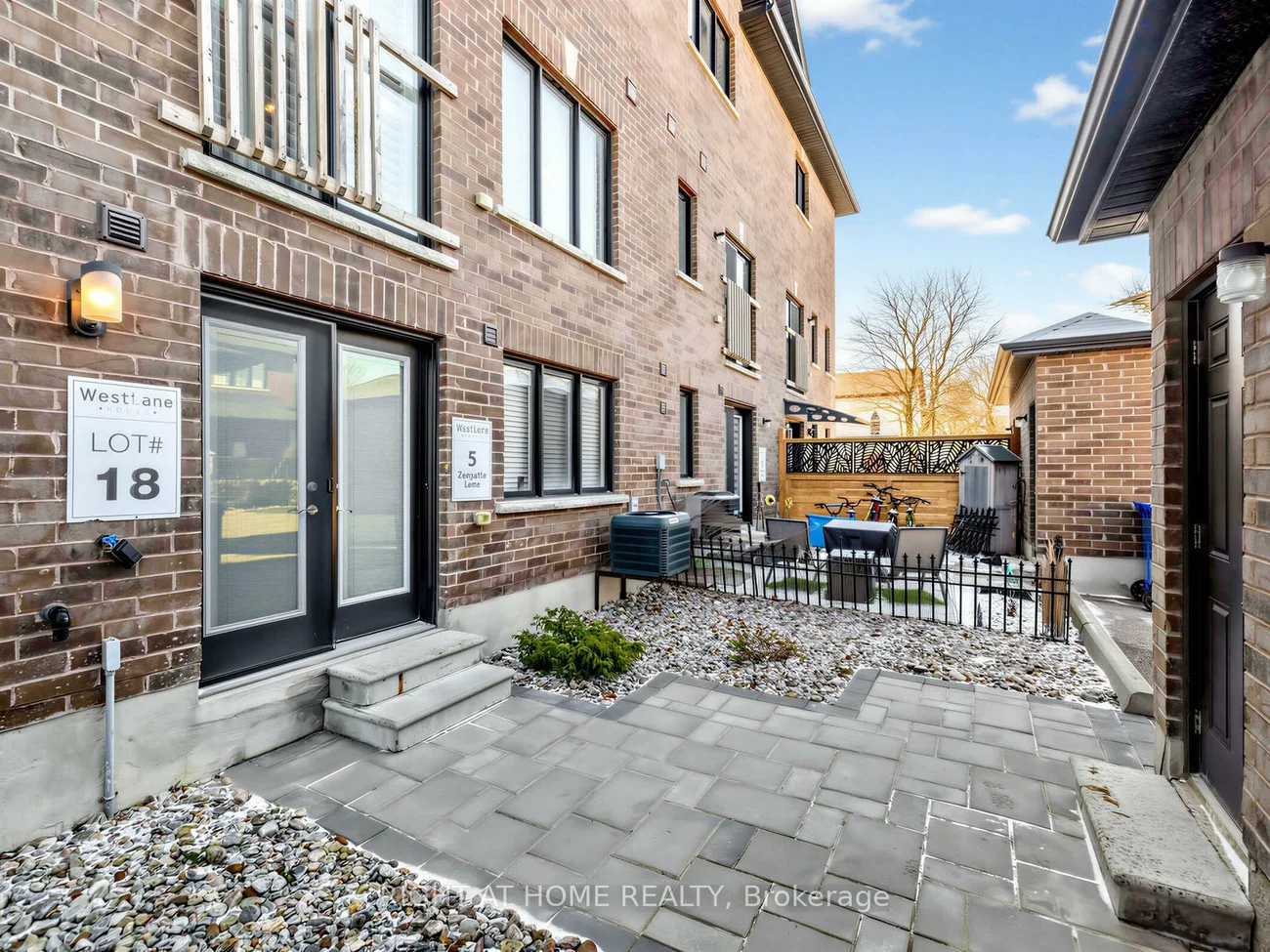 5, Zenyatta, Holland Landing, East Gwillimbury