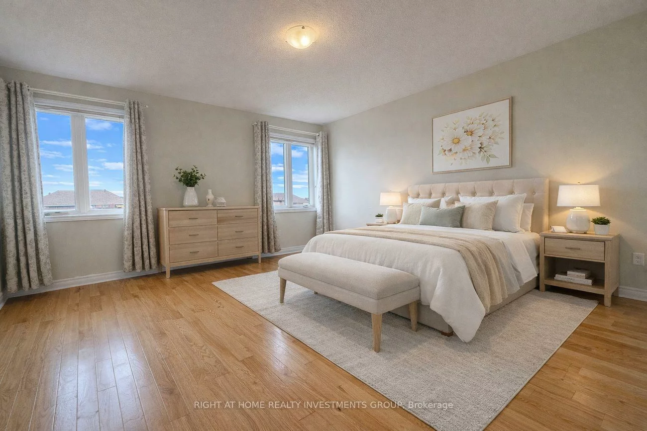 3, Herefordshire, Rural East Gwillimbury, East Gwillimbury