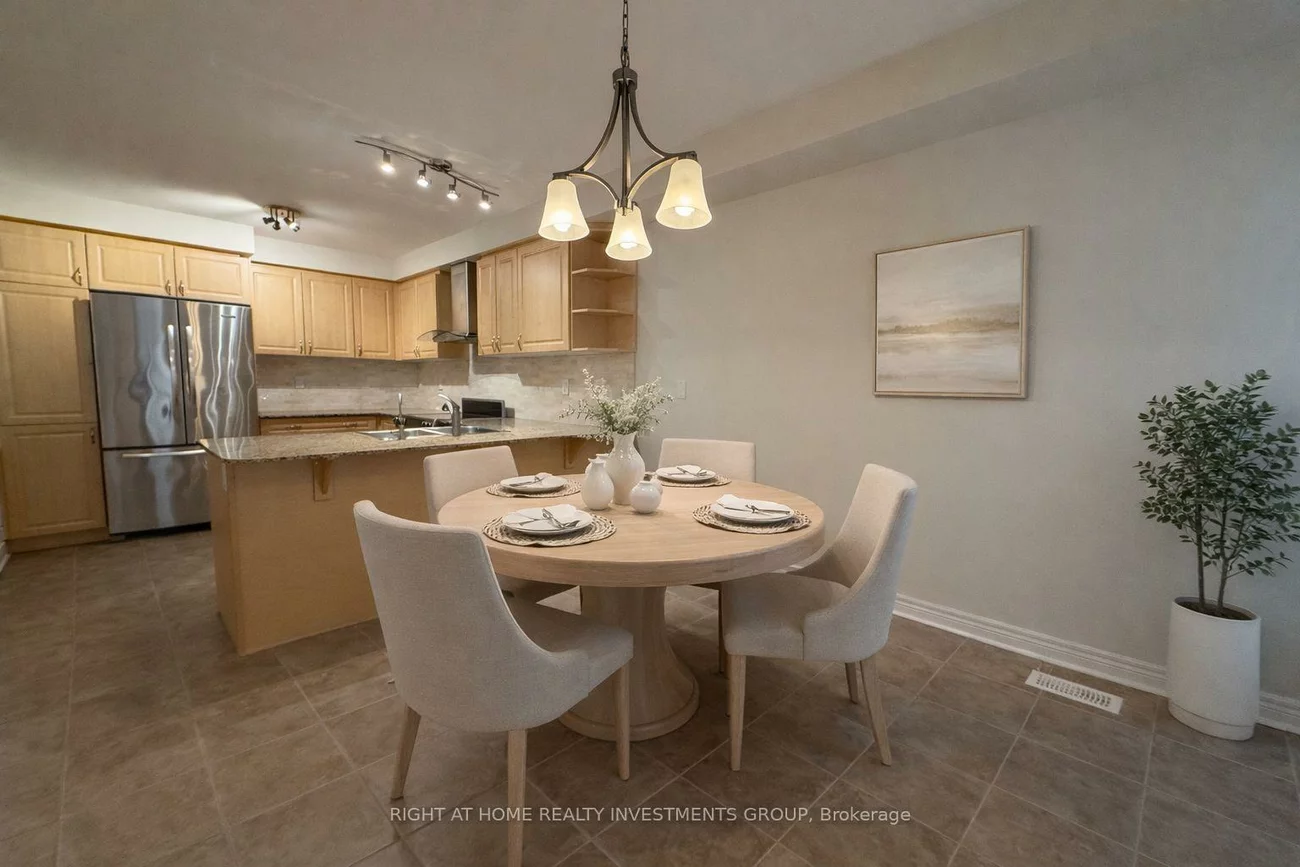 3, Herefordshire, Rural East Gwillimbury, East Gwillimbury