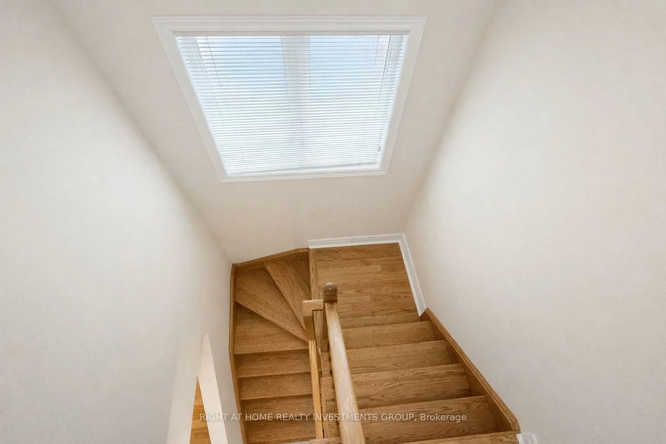 3, Herefordshire, Rural East Gwillimbury, East Gwillimbury