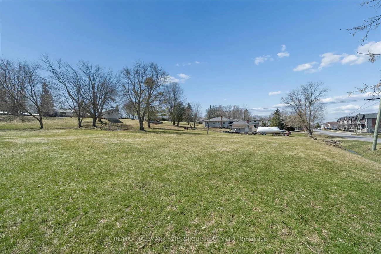 211, East, Holland Landing, East Gwillimbury