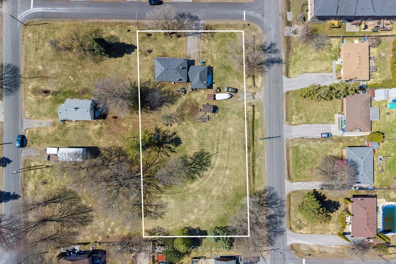 211, East, Holland Landing, East Gwillimbury