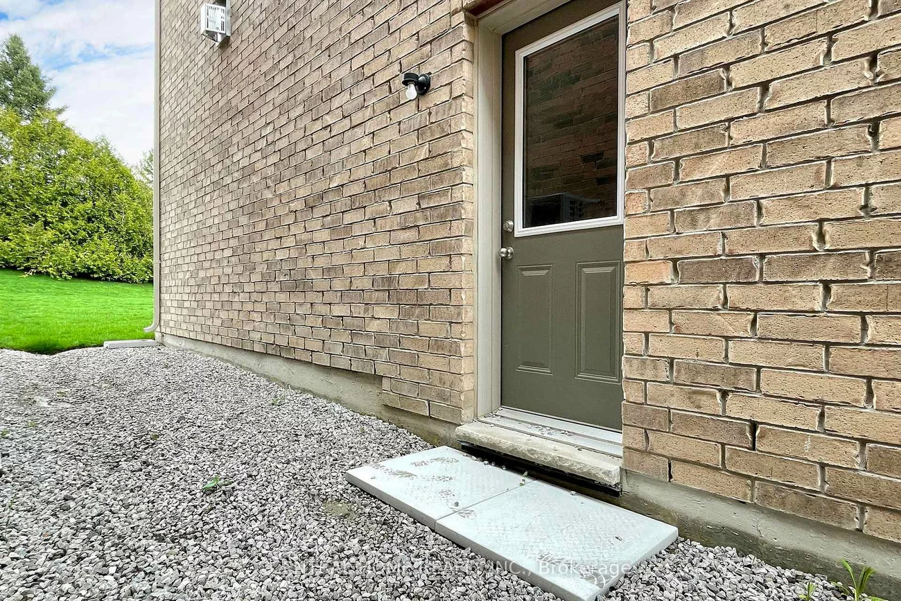 27, Upbound, Holland Landing, East Gwillimbury