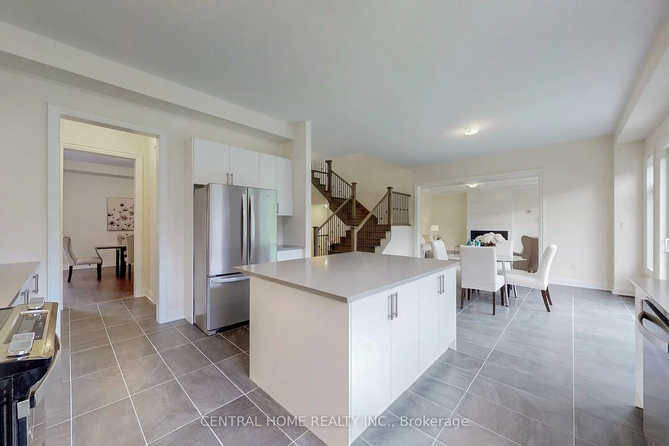 27, Upbound, Holland Landing, East Gwillimbury