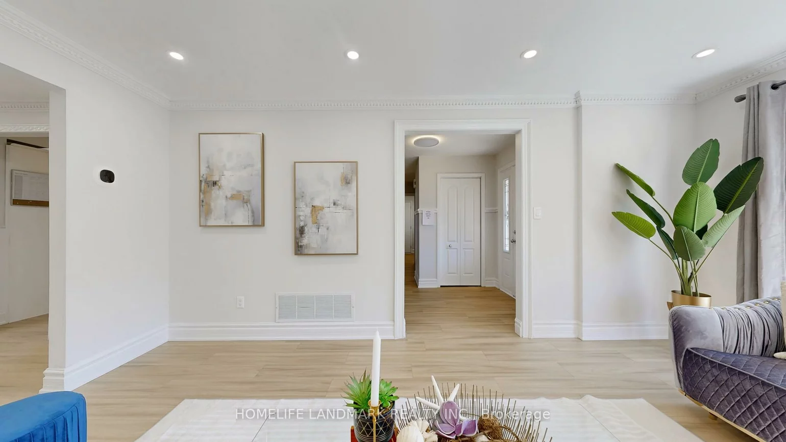 20573, Yonge, Holland Landing, East Gwillimbury