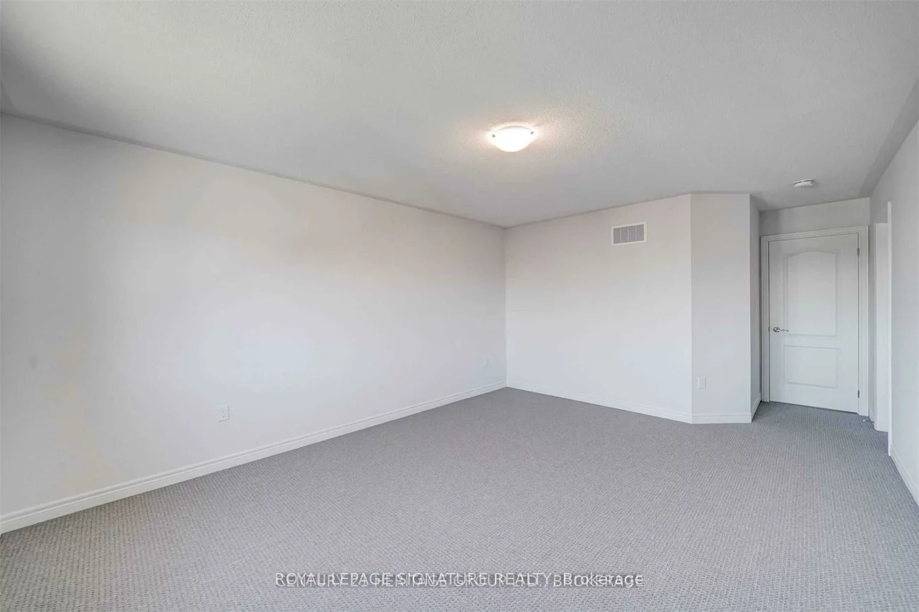 5, Frederick Taylor, Mt Albert, East Gwillimbury