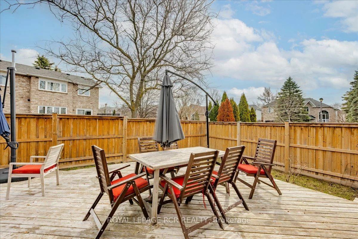 2, Royal Amber, Mt Albert, East Gwillimbury