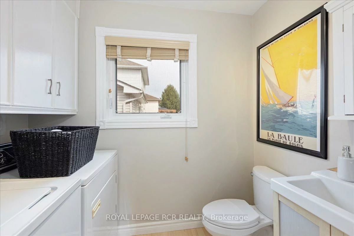 2, Royal Amber, Mt Albert, East Gwillimbury