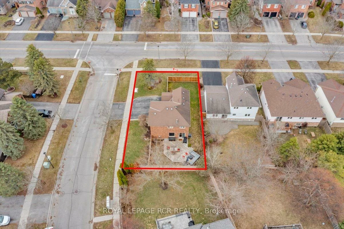 2, Royal Amber, Mt Albert, East Gwillimbury