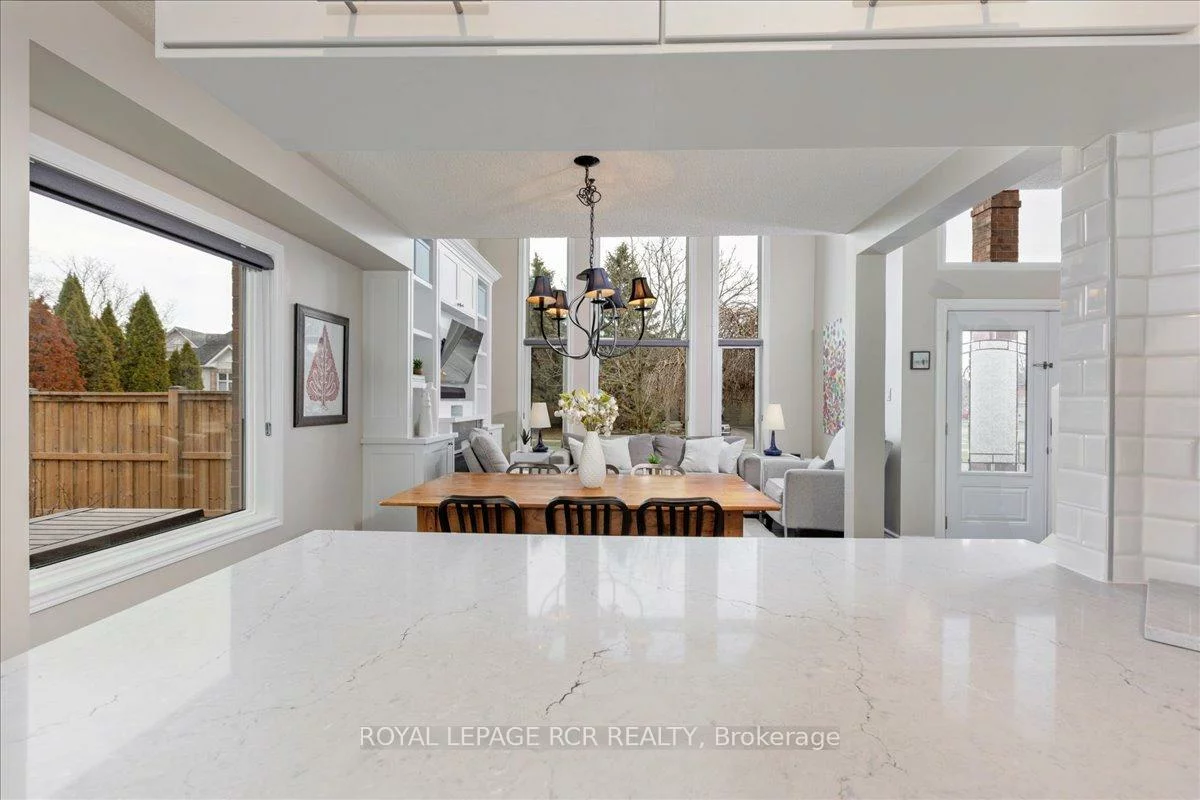 2, Royal Amber, Mt Albert, East Gwillimbury