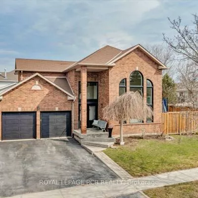 2, Royal Amber, Mt Albert, East Gwillimbury