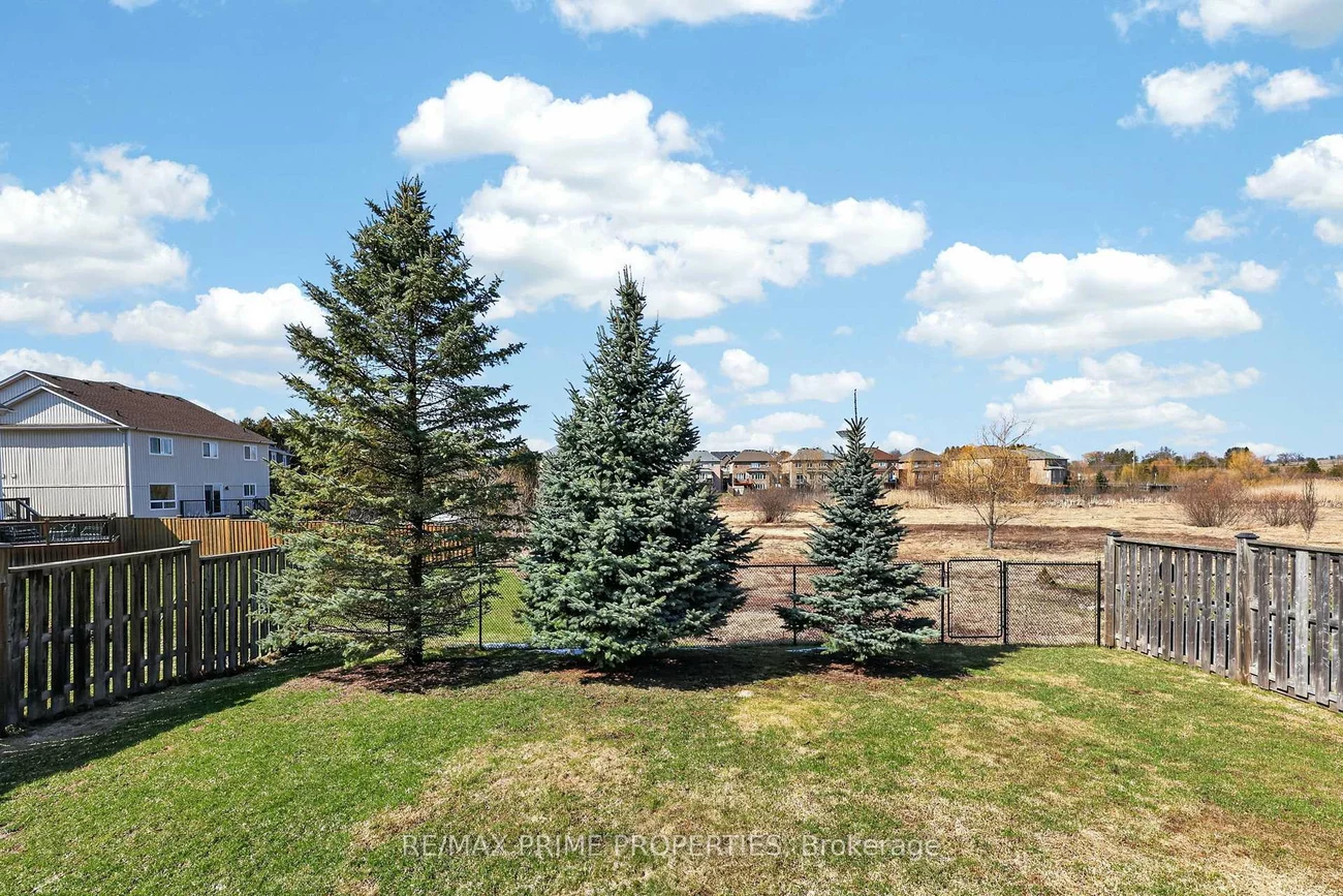 472, King, Mt Albert, East Gwillimbury