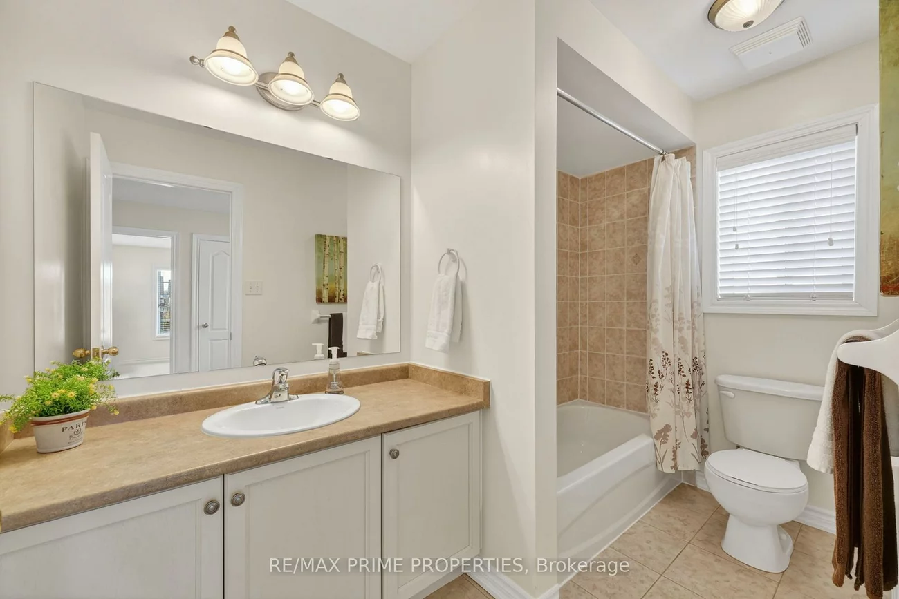 472, King, Mt Albert, East Gwillimbury