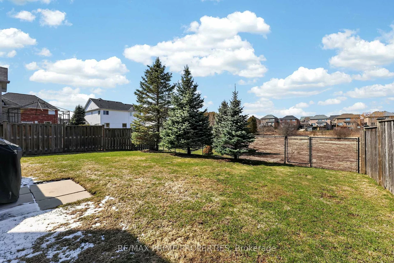 472, King, Mt Albert, East Gwillimbury