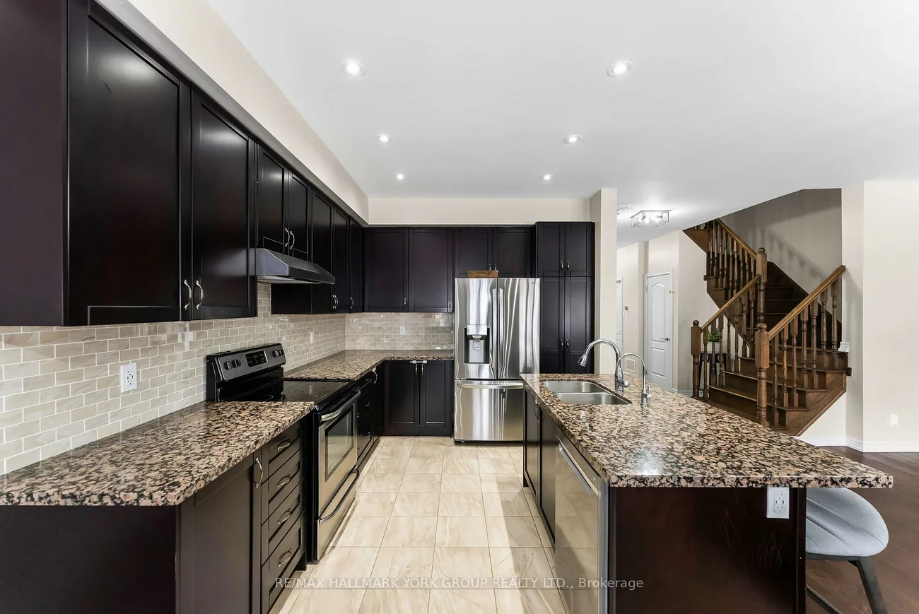 13, Charmuse, Holland Landing, East Gwillimbury