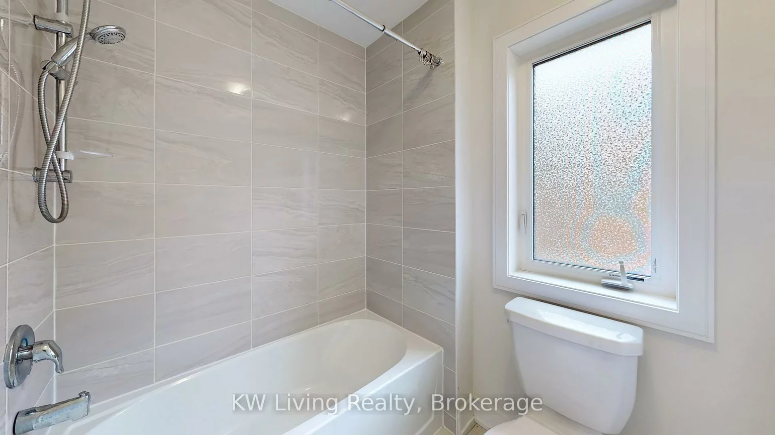 37, Kenneth Rogers, Queensville, East Gwillimbury