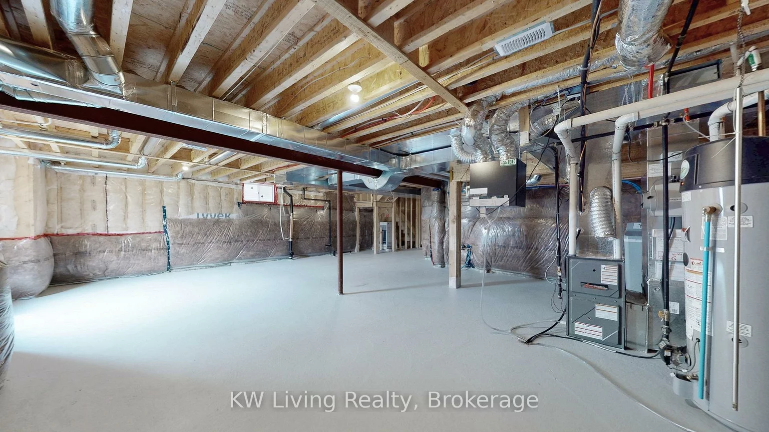 37, Kenneth Rogers, Queensville, East Gwillimbury