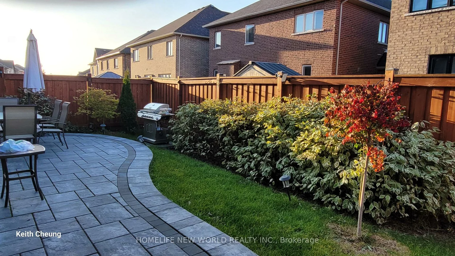 143, Mondial, Queensville, East Gwillimbury