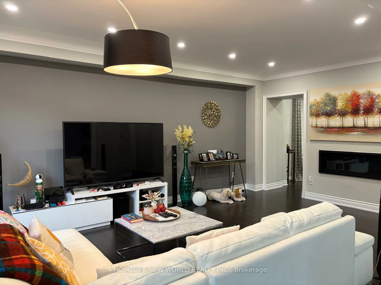 143, Mondial, Queensville, East Gwillimbury