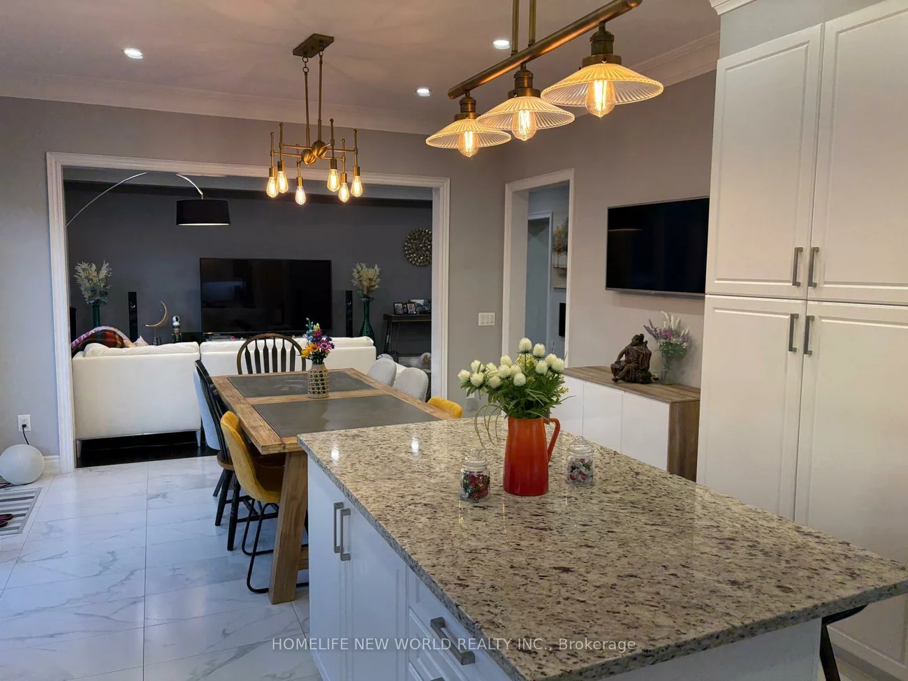 143, Mondial, Queensville, East Gwillimbury