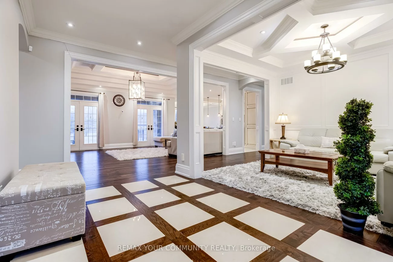 20111, Bathurst, Holland Landing, East Gwillimbury