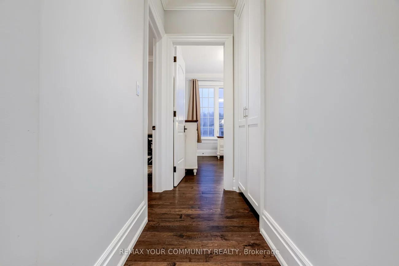 20111, Bathurst, Holland Landing, East Gwillimbury