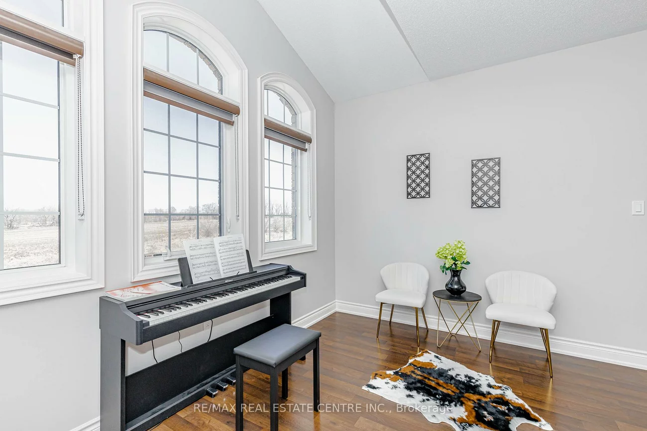 45, Carondale, Sharon, East Gwillimbury