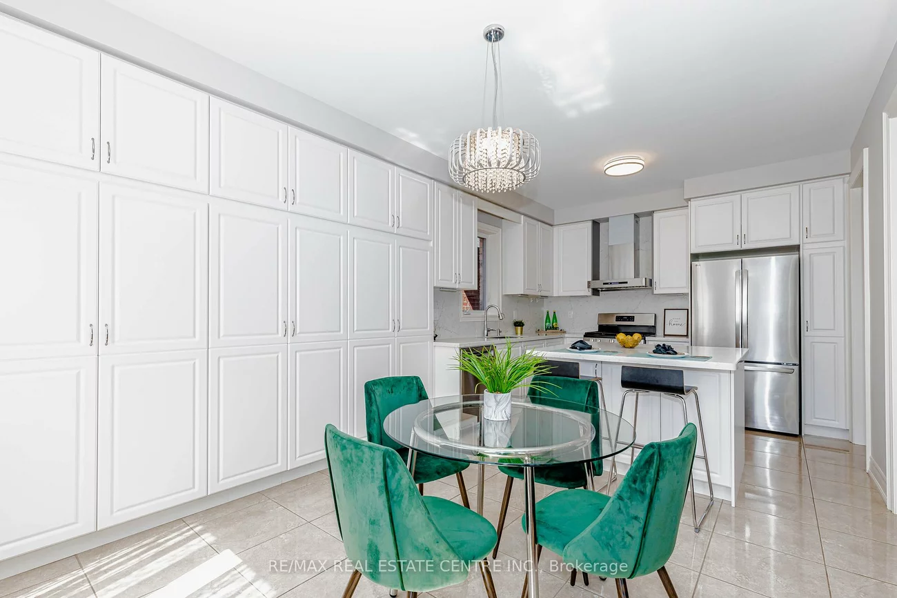 45, Carondale, Sharon, East Gwillimbury