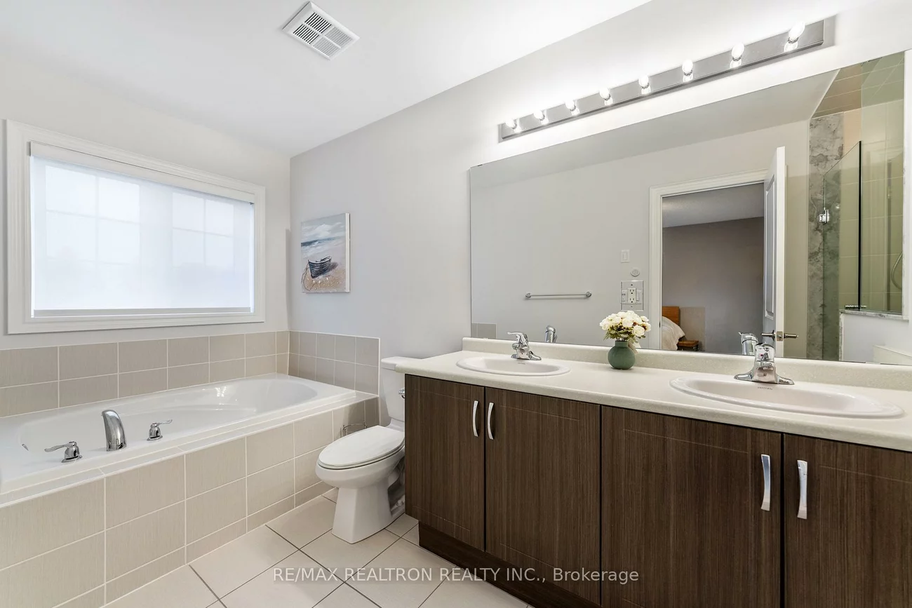128, Countryman, Sharon, East Gwillimbury