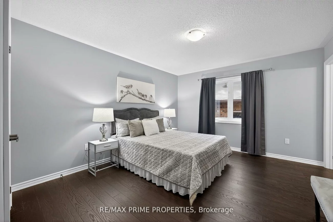 72, Ridge Gate, Mt Albert, East Gwillimbury