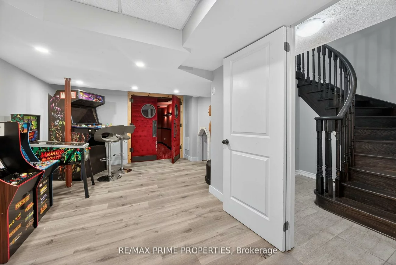 72, Ridge Gate, Mt Albert, East Gwillimbury