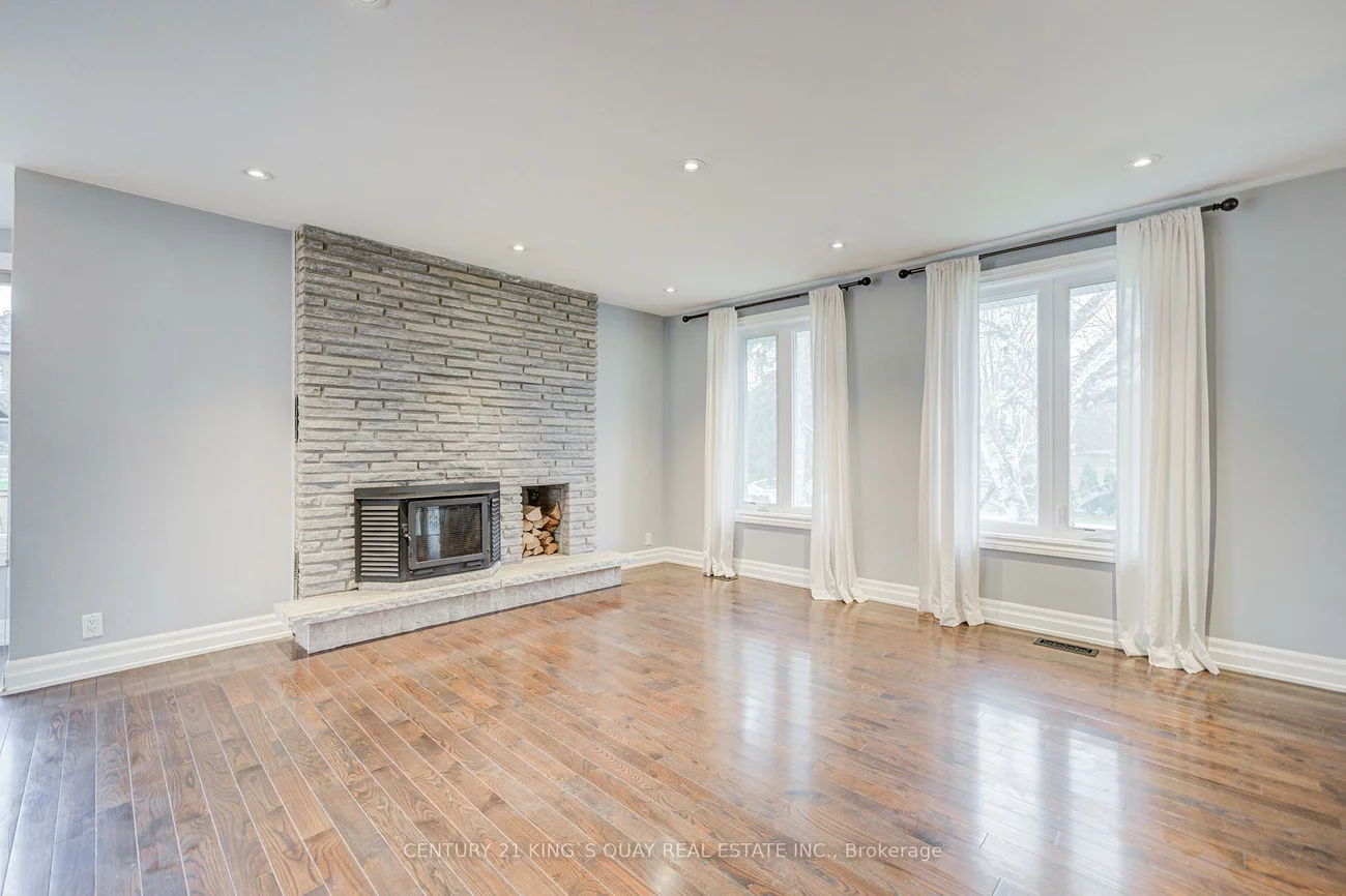 11, George, Sharon, East Gwillimbury