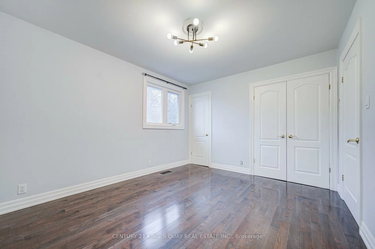 11, George, Sharon, East Gwillimbury