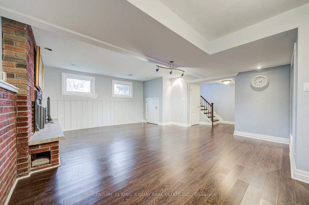11, George, Sharon, East Gwillimbury