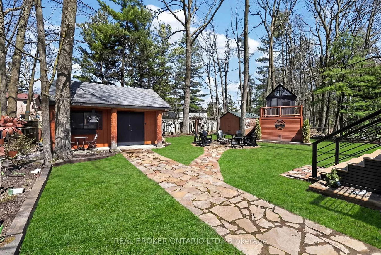 14, Tall Pines, Holland Landing, East Gwillimbury