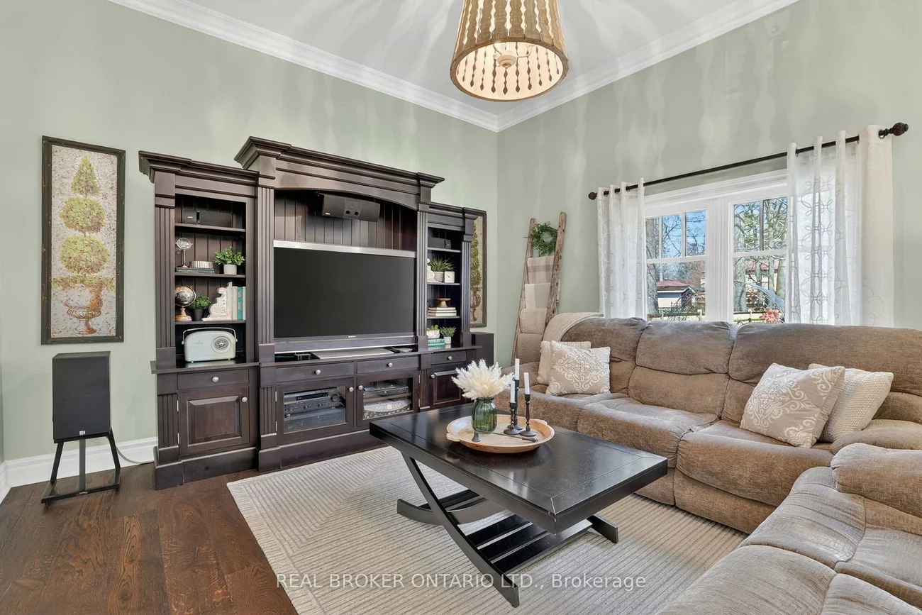 14, Tall Pines, Holland Landing, East Gwillimbury