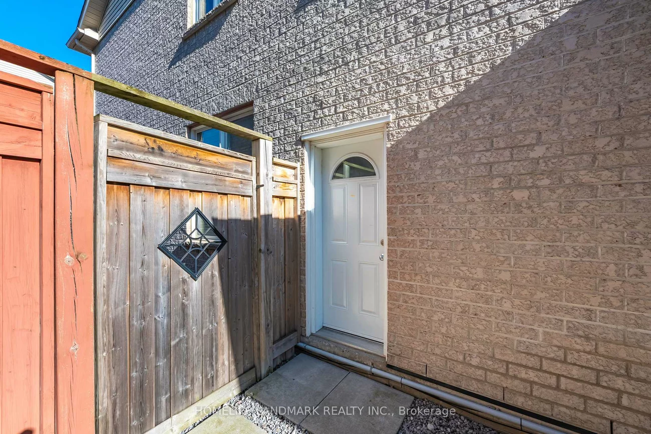9, OLD FIELD, Rural East Gwillimbury, East Gwillimbury