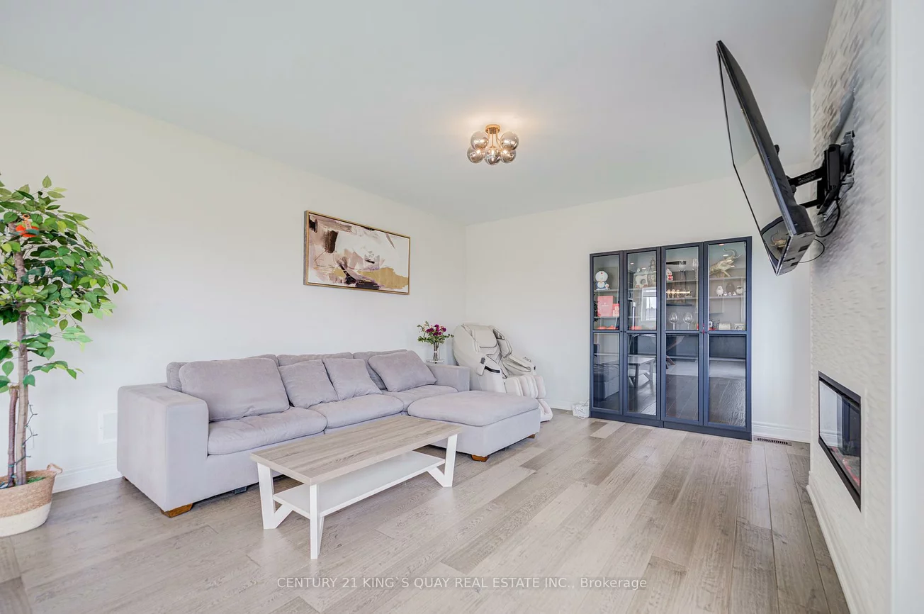 376, Seaview, Queensville, East Gwillimbury