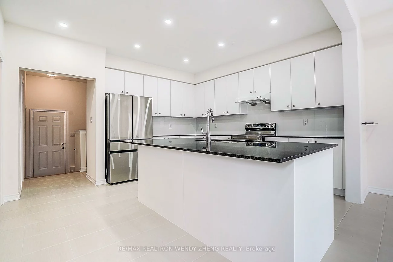 21, Charles White, Sharon, East Gwillimbury