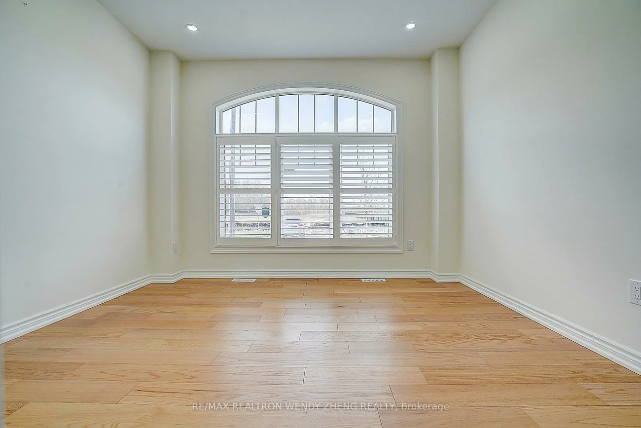 21, Charles White, Sharon, East Gwillimbury